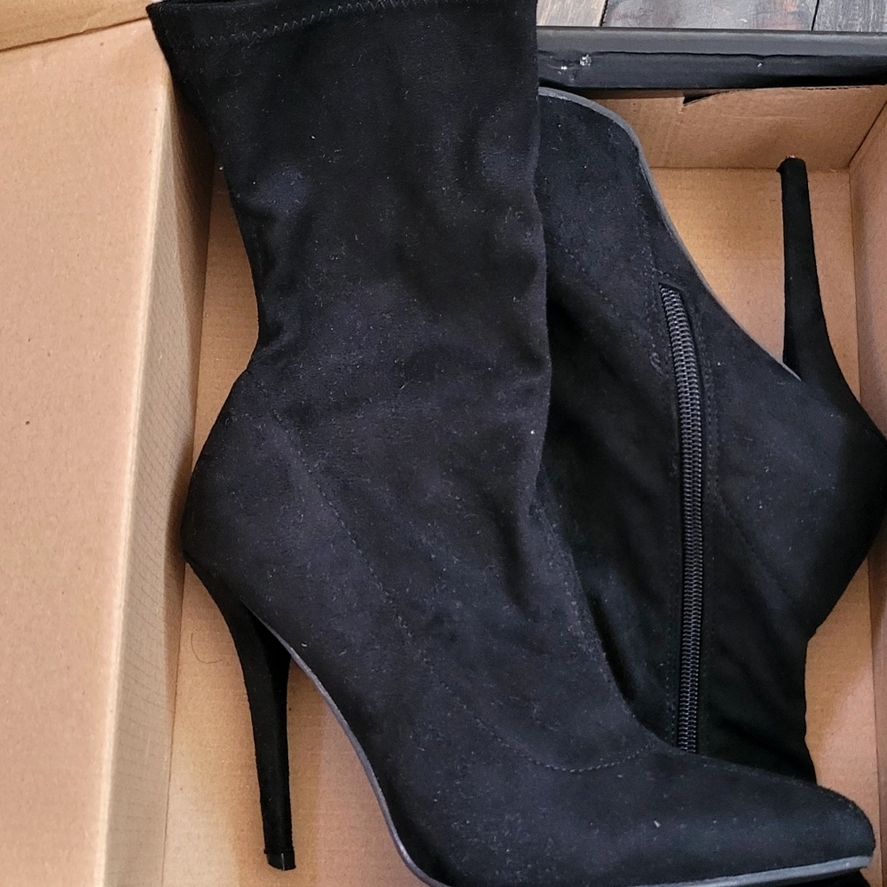 Ankle boots